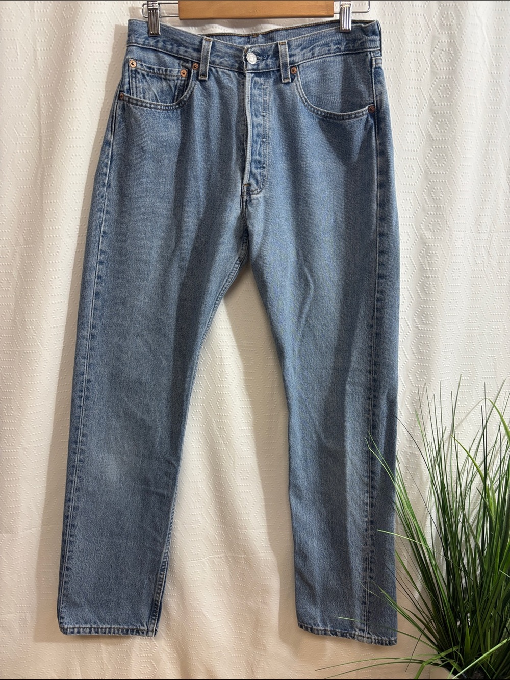 Levi's Vintage 501 High Rise Button Fly  Medium Blue Straight Jeans Waist